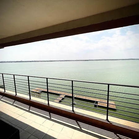Boutique Dream View